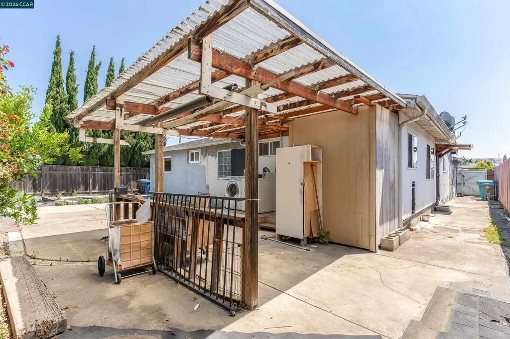 2480 Shield Drive Union City CA 94587