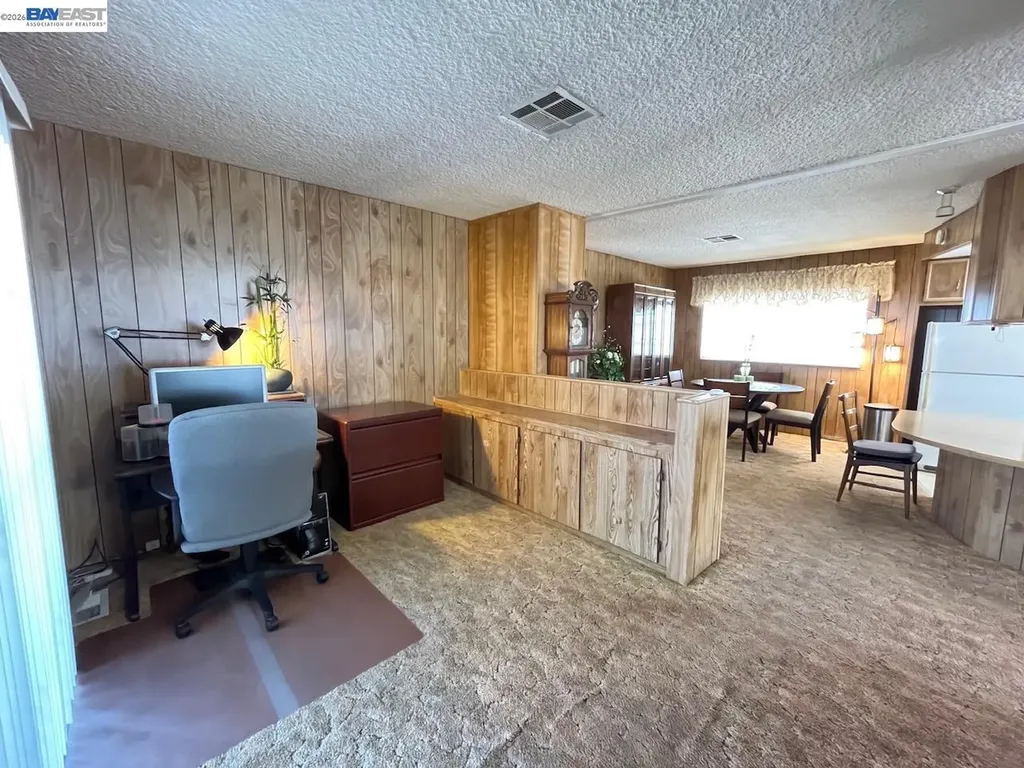 1285 Sussex Way Hayward CA 94544