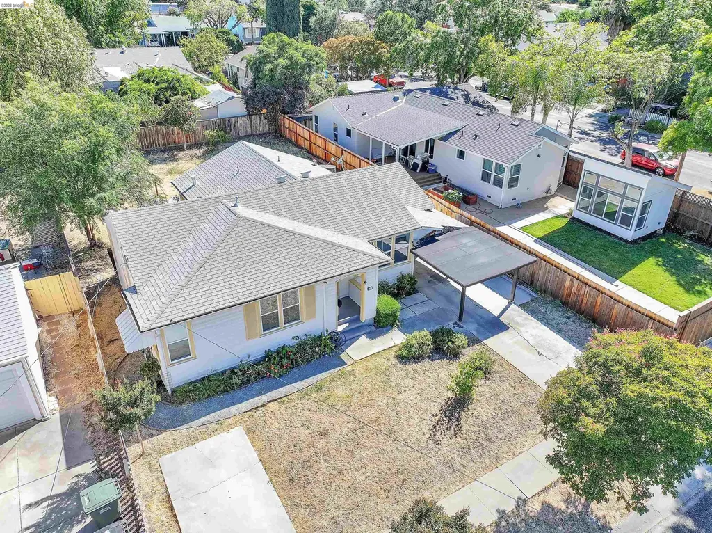 93 Atherton Avenue Pittsburg CA 94565