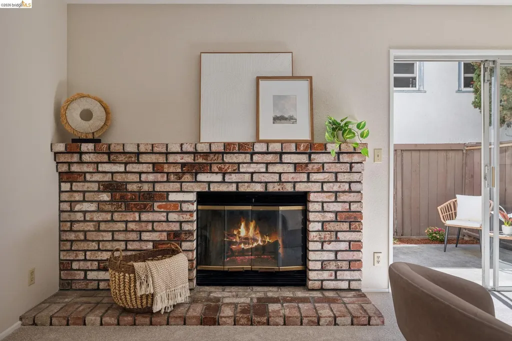 1563 Carpentier San Leandro CA 94577