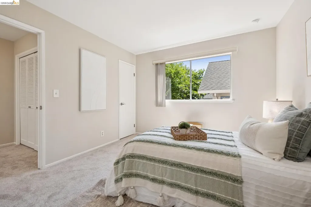 1563 Carpentier San Leandro CA 94577