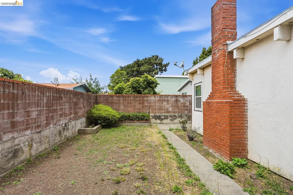 2364 Grant Avenue Richmond CA 94804