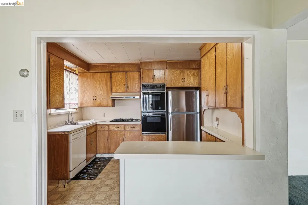 2364 Grant Avenue Richmond CA 94804