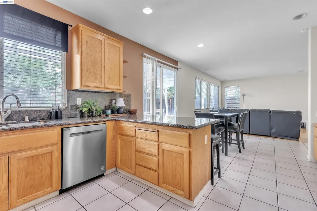 2076 Catalpa Way Antioch CA 94509