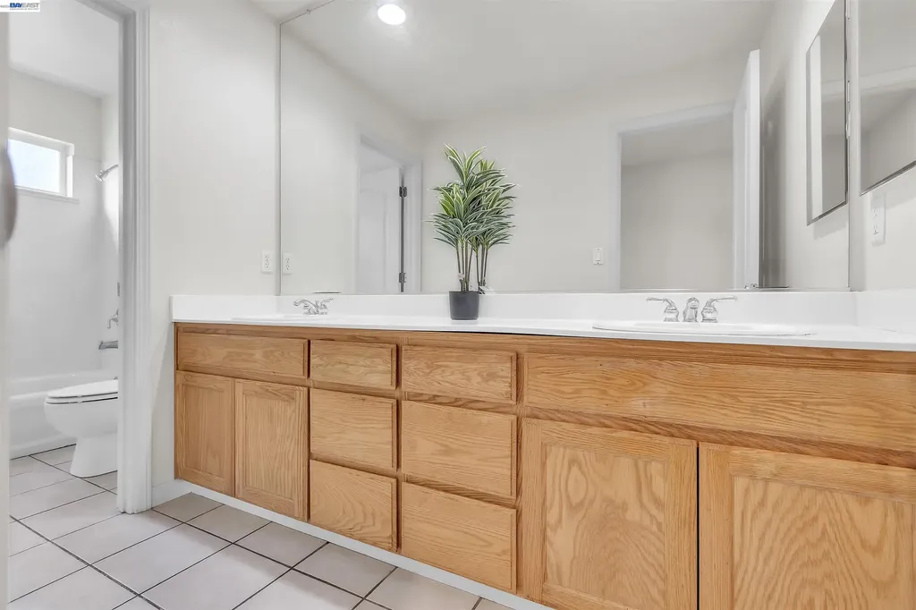 2076 Catalpa Way Antioch CA 94509