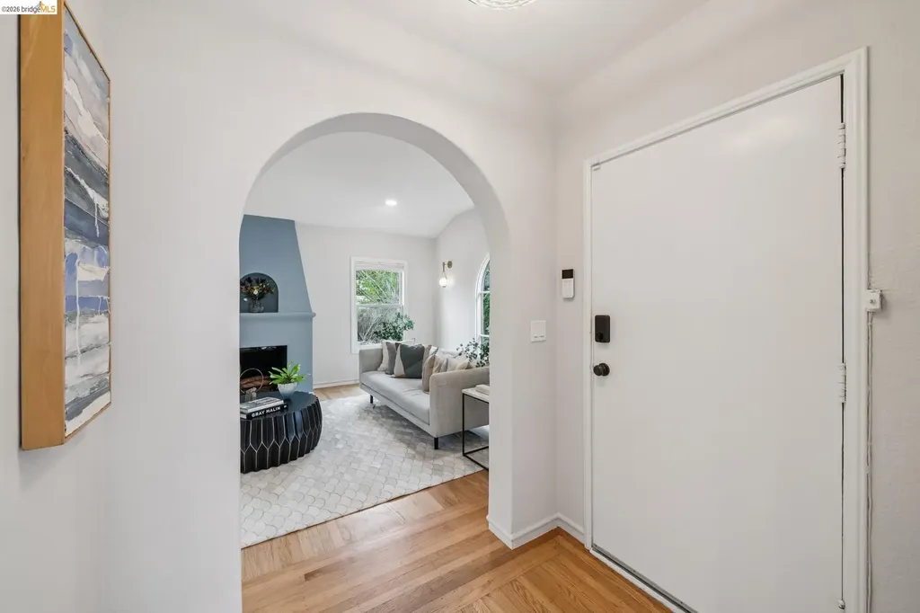 1246 Hopkins Street Berkeley CA 94702