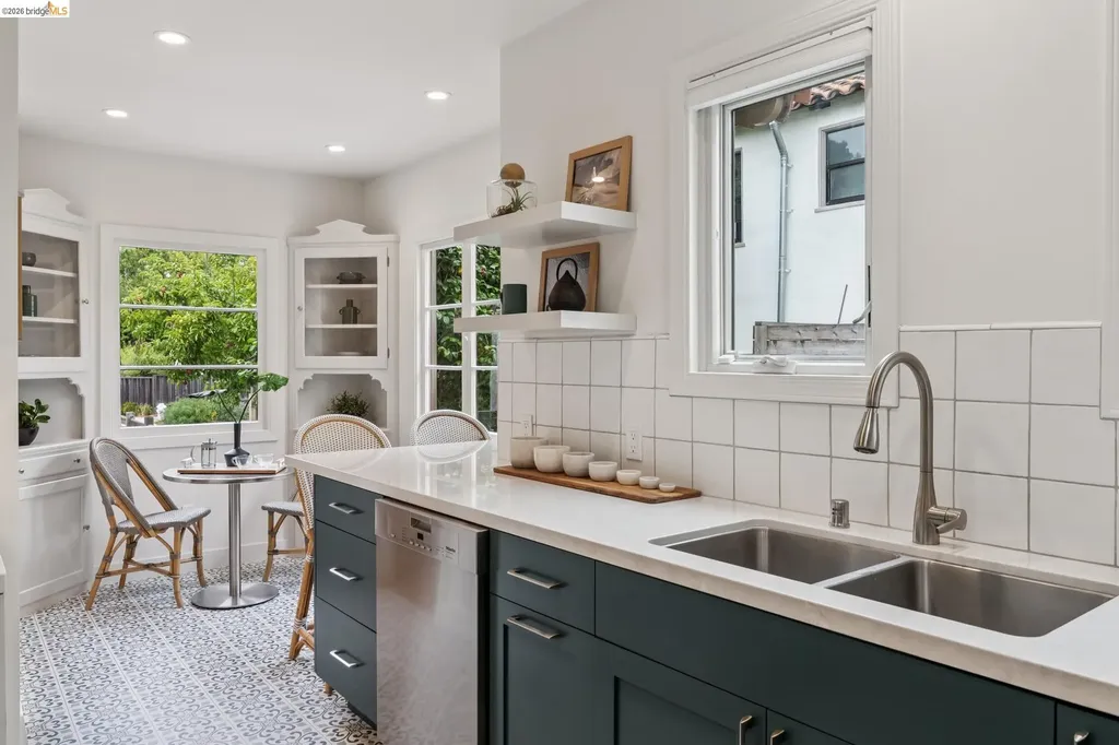 1246 Hopkins Street Berkeley CA 94702