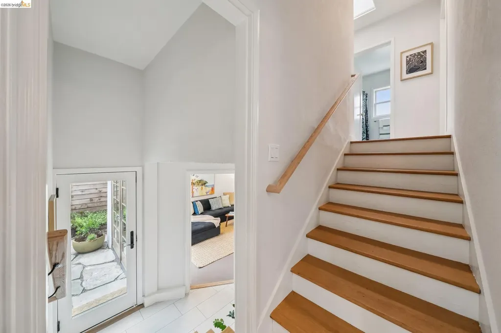 1246 Hopkins Street Berkeley CA 94702