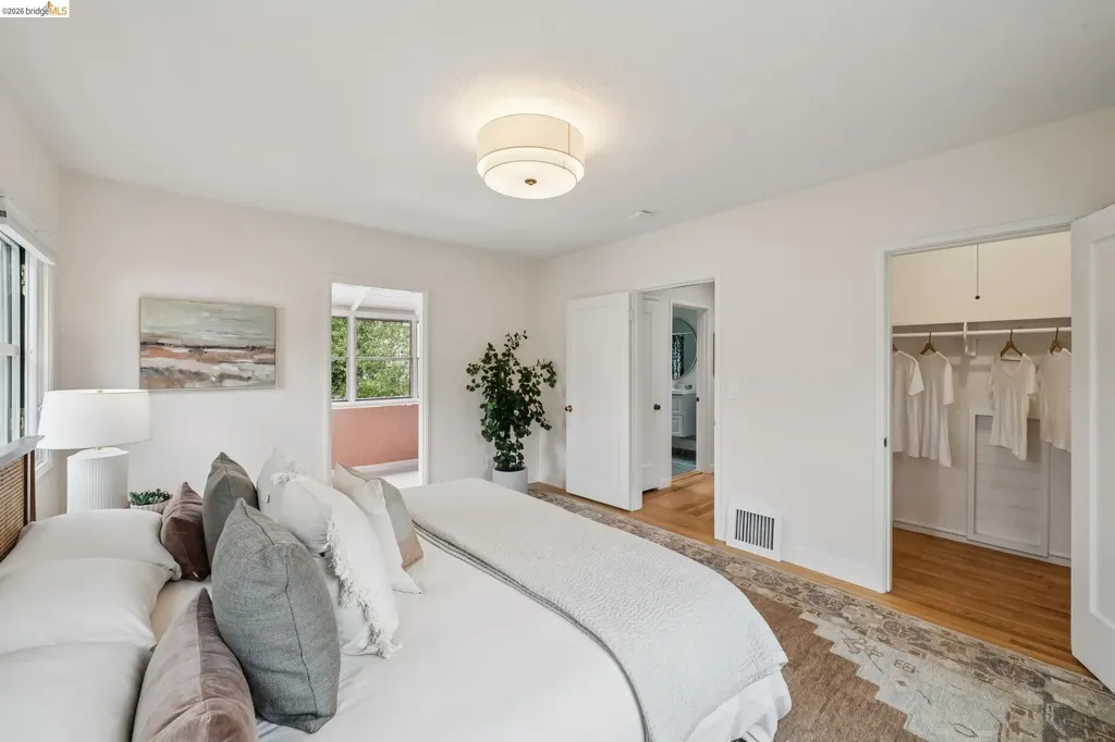 1246 Hopkins Street Berkeley CA 94702