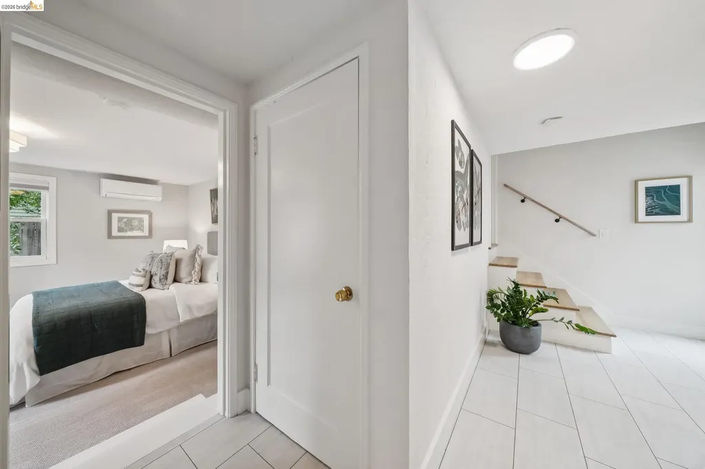 1246 Hopkins Street Berkeley CA 94702
