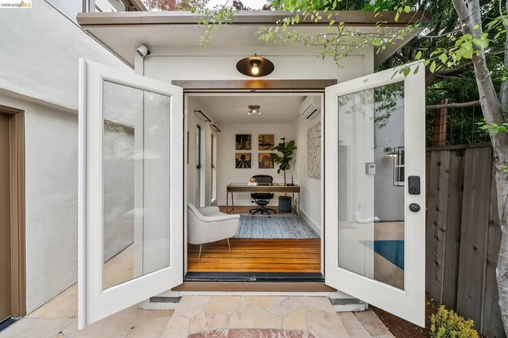 1246 Hopkins Street Berkeley CA 94702