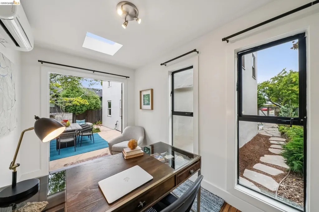 1246 Hopkins Street Berkeley CA 94702
