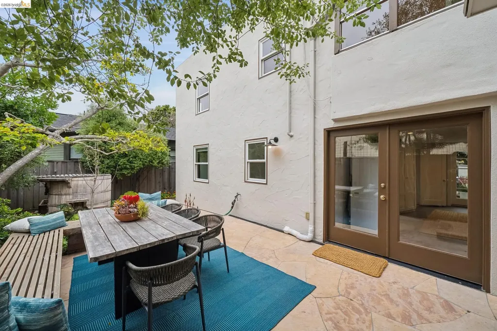 1246 Hopkins Street Berkeley CA 94702
