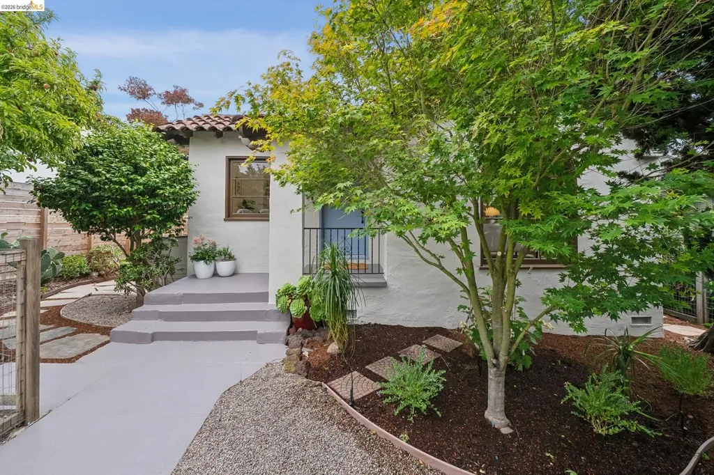 1246 Hopkins Street Berkeley CA 94702