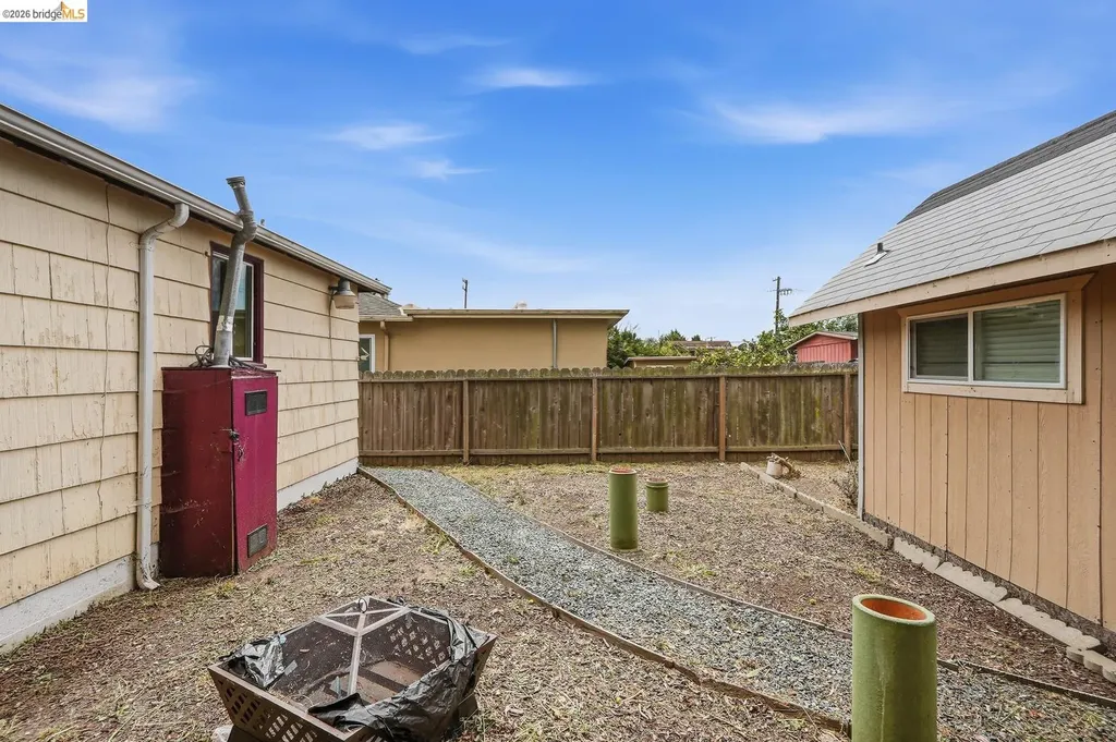 143 42nd Street Richmond CA 94804