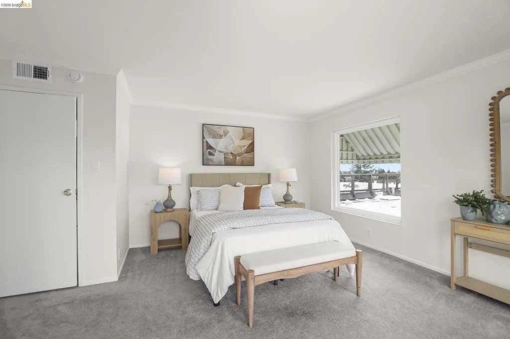 695 Mariposa Avenue Oakland CA 94610
