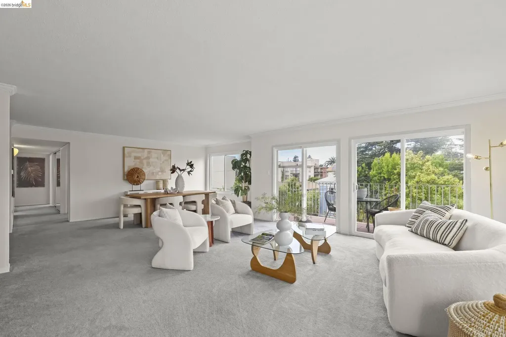 695 Mariposa Avenue Oakland CA 94610