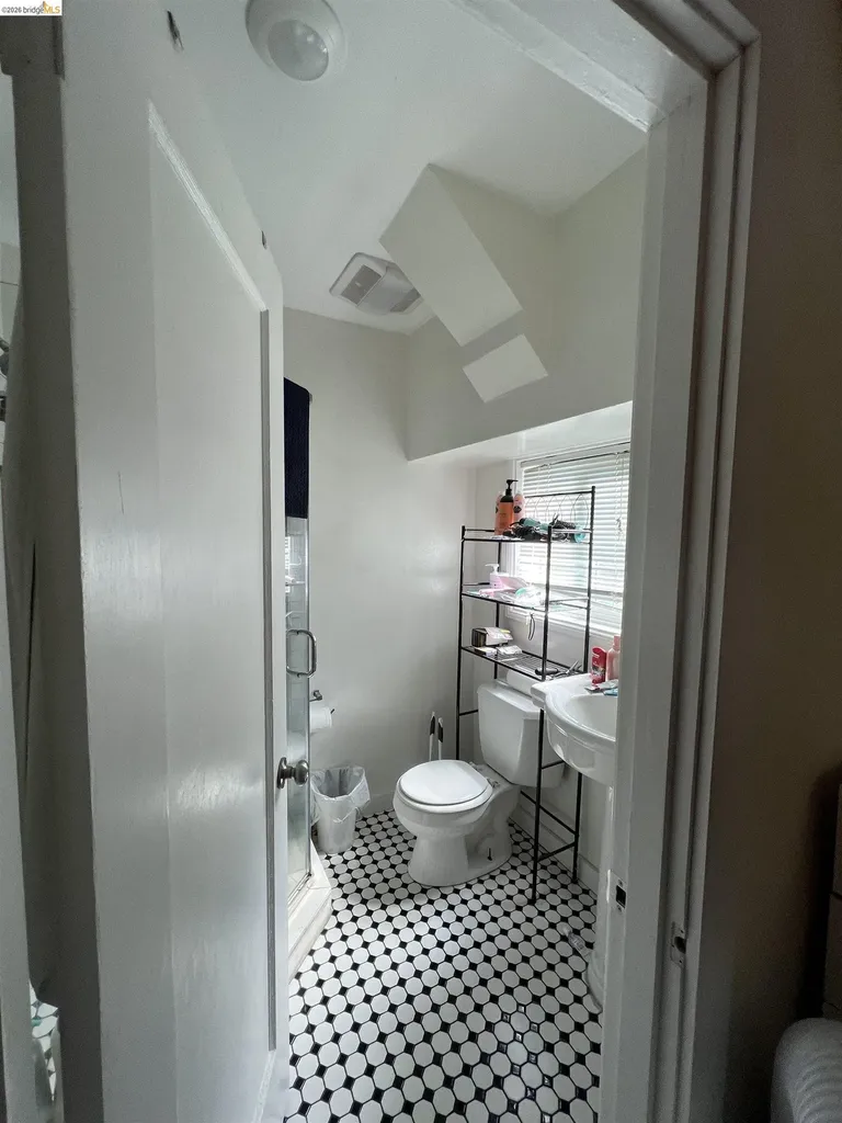 1532 Milvia Street Berkeley CA 94709
