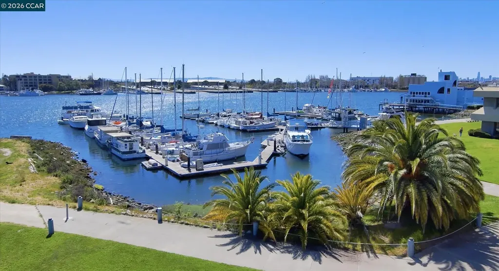1 Embarcadero Oakland CA 94607