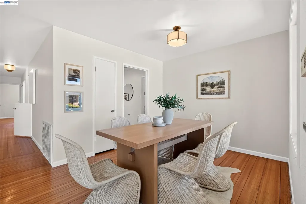 19131 Waverly Avenue San Lorenzo CA 94541