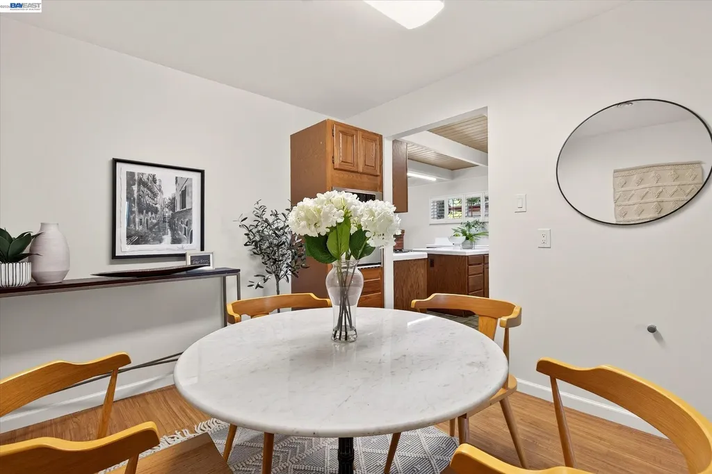19131 Waverly Avenue San Lorenzo CA 94541