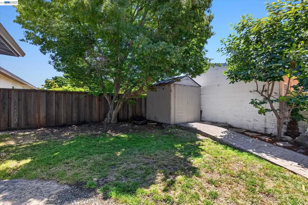 19131 Waverly Avenue San Lorenzo CA 94541