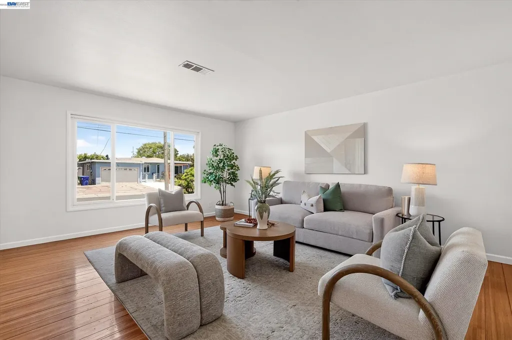 19131 Waverly Avenue San Lorenzo CA 94541