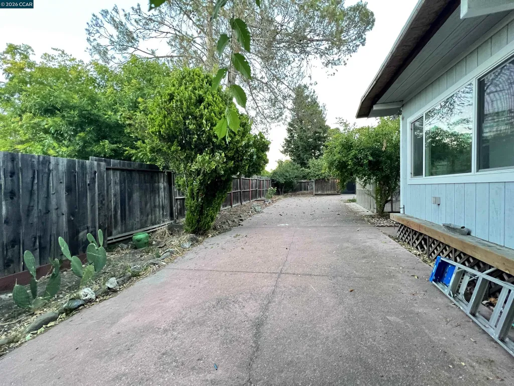 2573 Decca Lane Walnut Creek CA 94597
