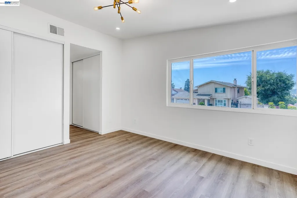 1211 Donald Drive Rodeo CA 94572