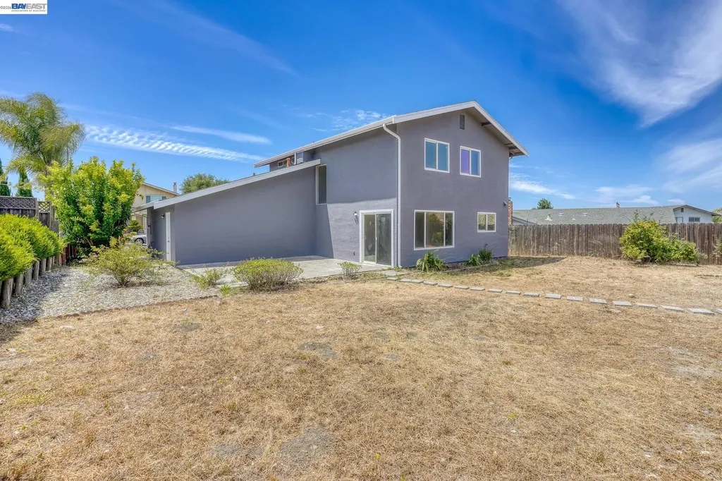 1211 Donald Drive Rodeo CA 94572