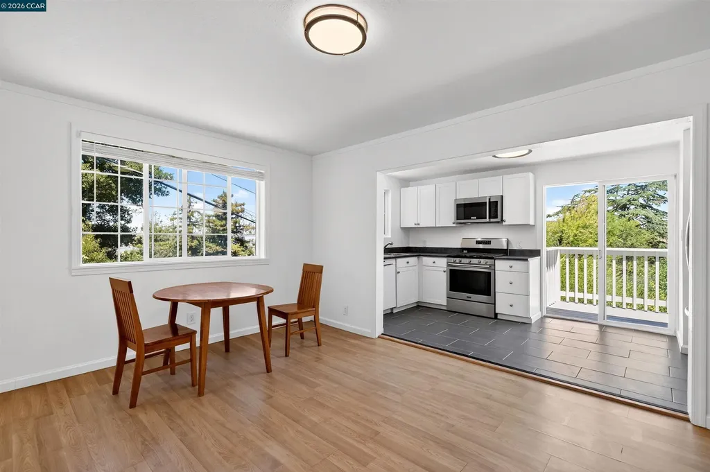 754 Alhambra Street Crockett CA 94525
