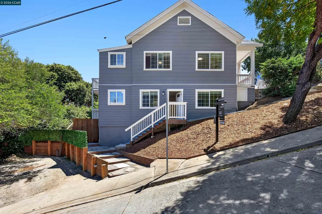 754 Alhambra Street Crockett CA 94525