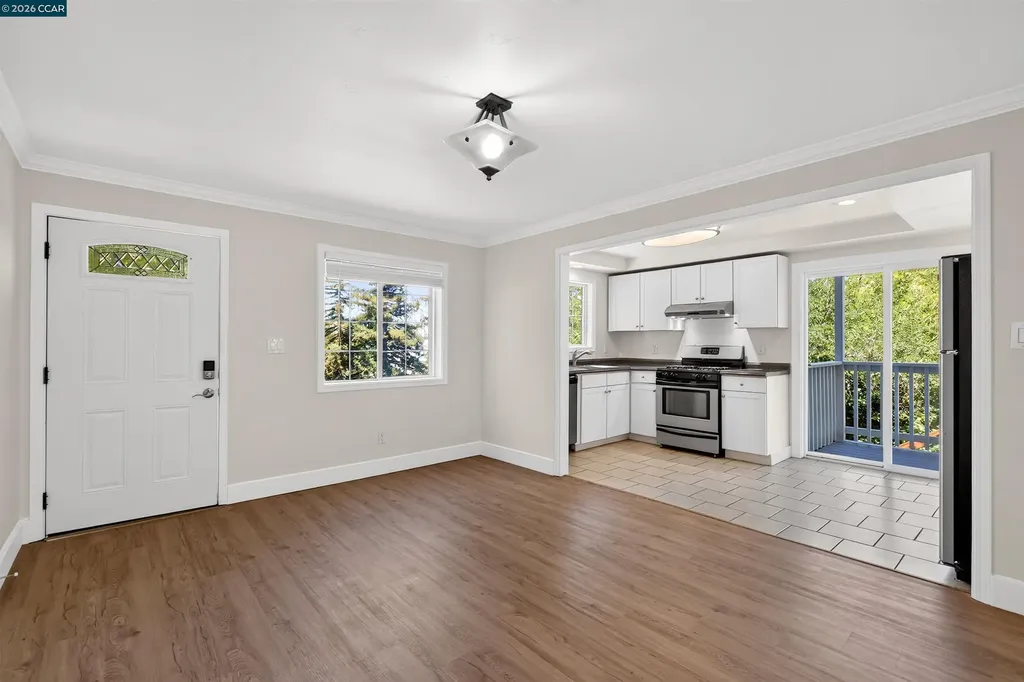 754 Alhambra Street Crockett CA 94525