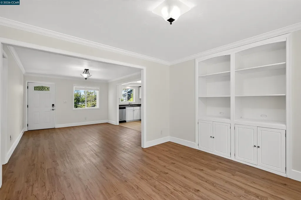 754 Alhambra Street Crockett CA 94525