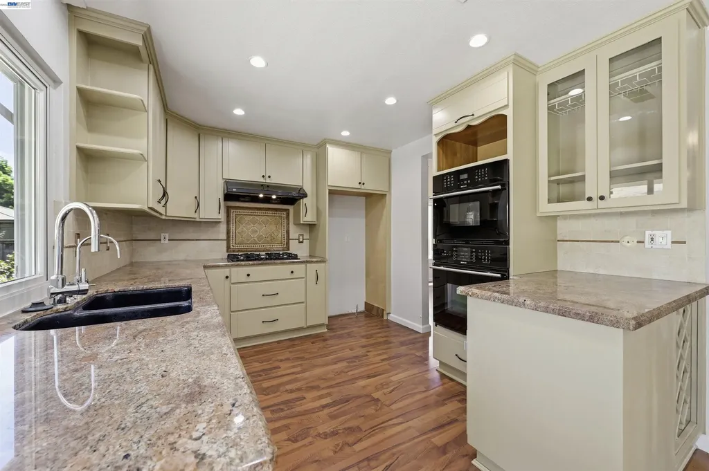 47108 Yucatan Drive Fremont CA 94539