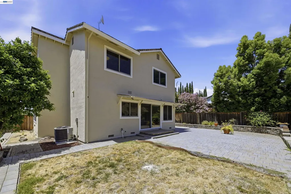 47108 Yucatan Drive Fremont CA 94539