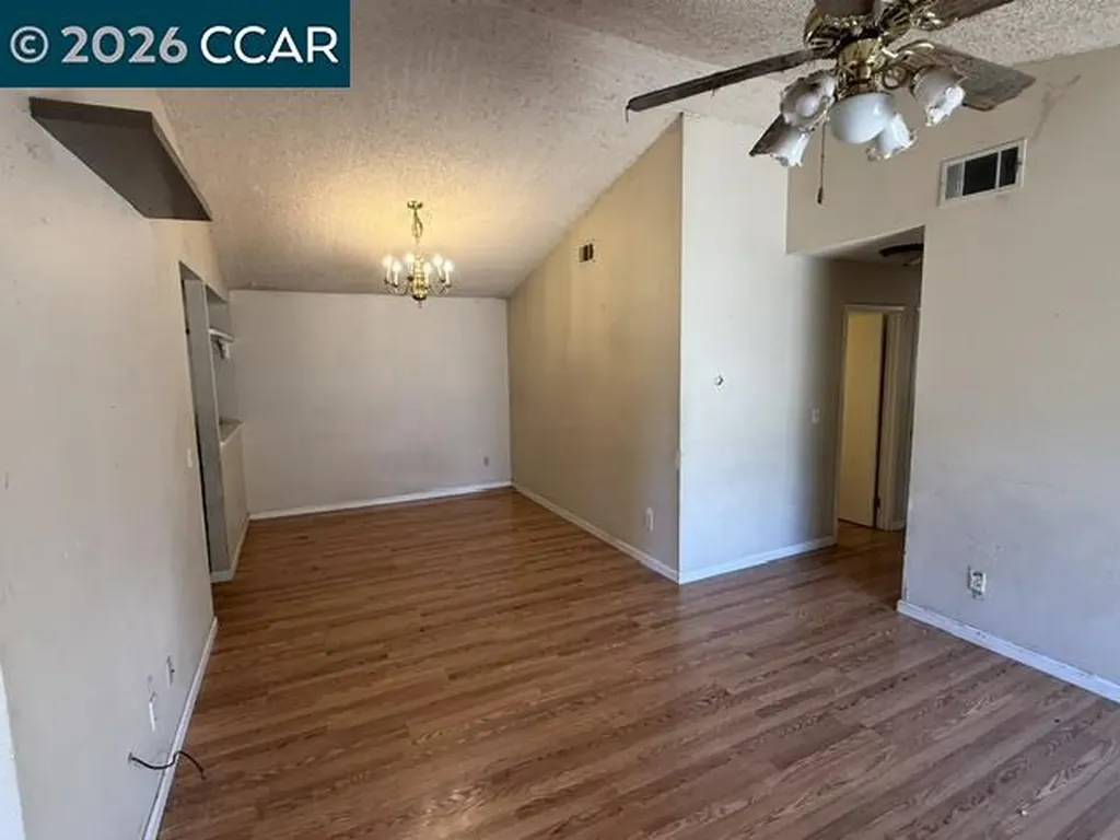 559 Azores Circle Bay Point CA 94565