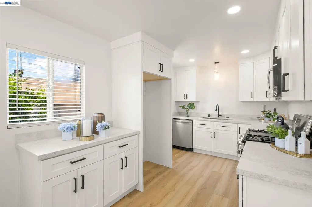 2231 Lasalle Street Martinez CA 94553