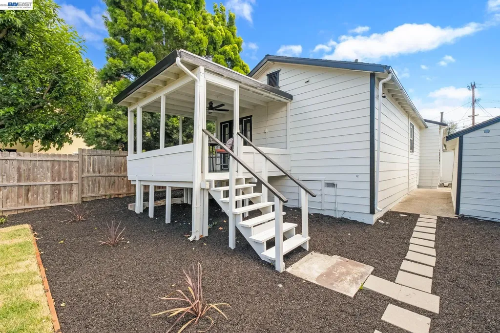 2231 Lasalle Street Martinez CA 94553