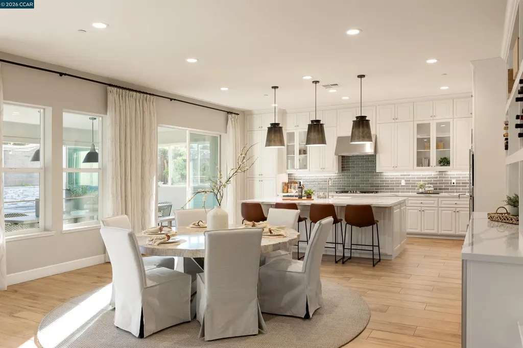1993 Old Vine Place Brentwood CA 94513