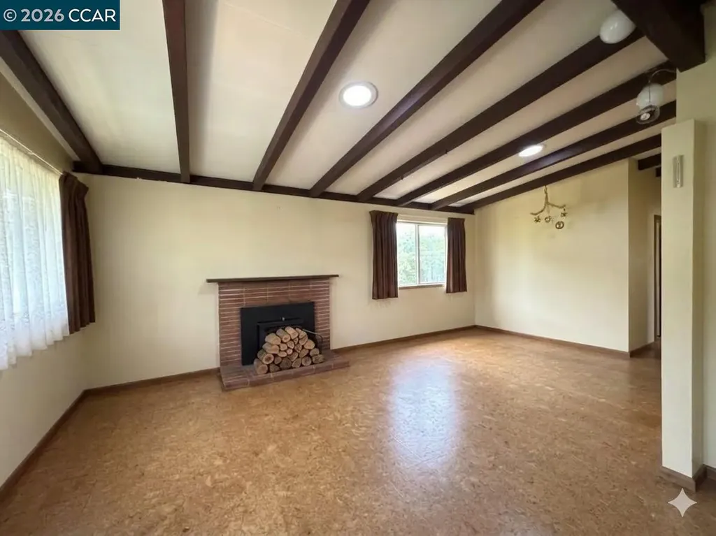 4072 Saint James Drive El Sobrante CA 94803