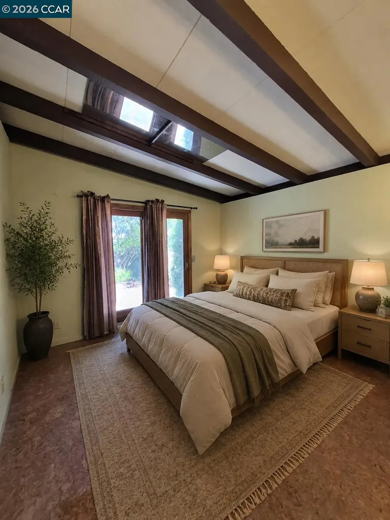 4072 Saint James Drive El Sobrante CA 94803