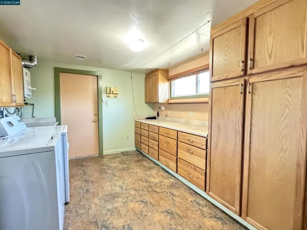 4072 Saint James Drive El Sobrante CA 94803