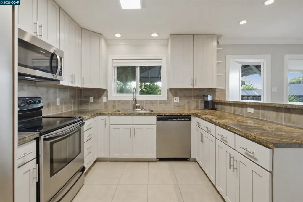 1412 Delaware Drive Concord CA 94521