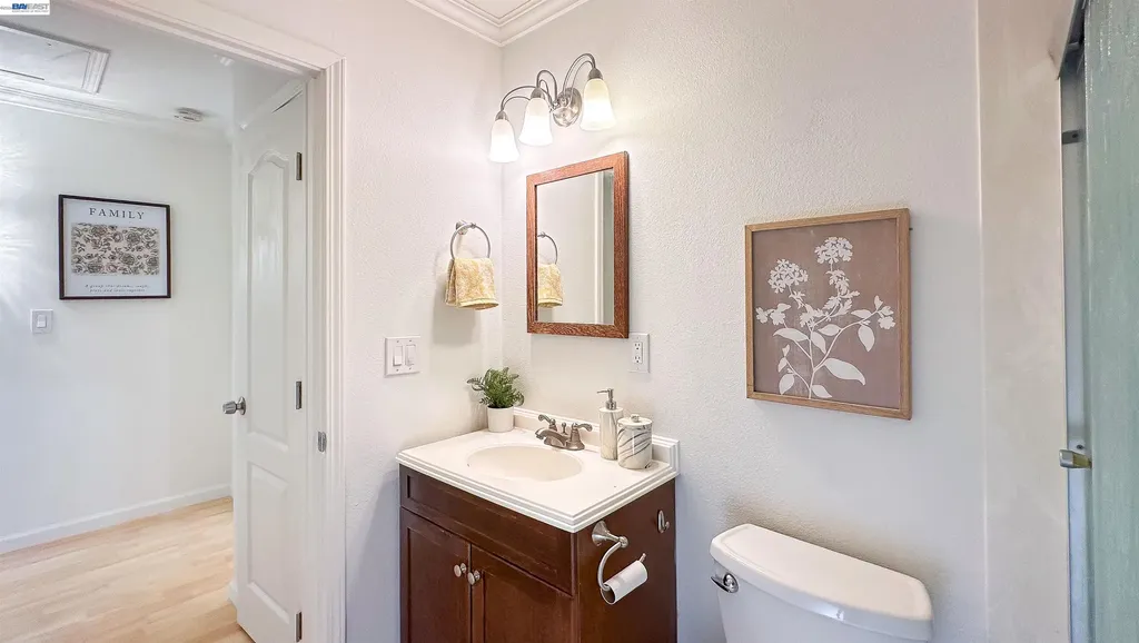 428 Broadmoor Boulevard San Leandro CA 94577