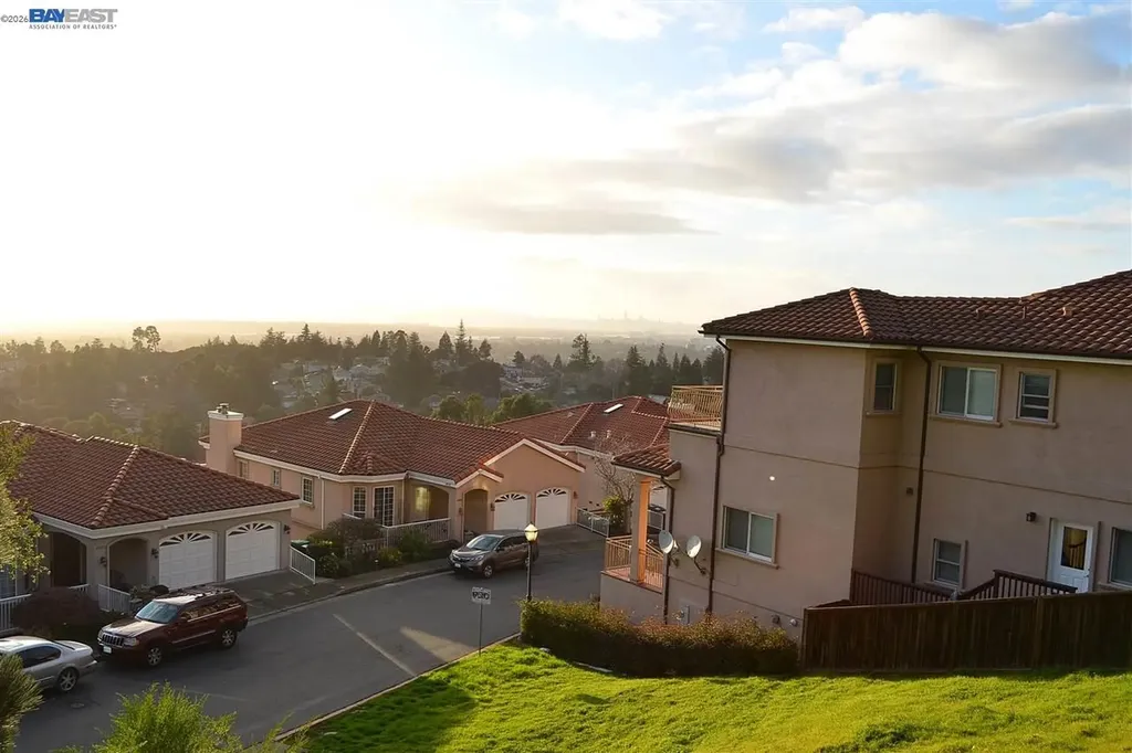 4320 Terrabella Way Oakland CA 94619