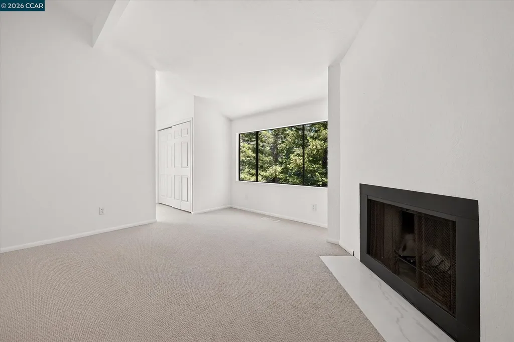 53 Sleepy Hollow Lane Orinda CA 94563