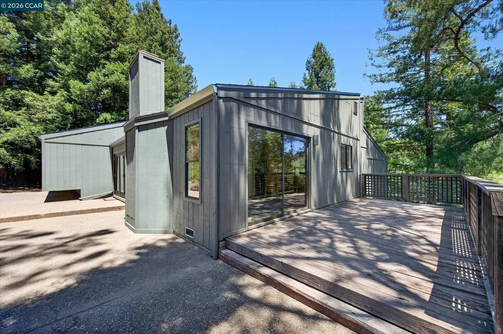 53 Sleepy Hollow Lane Orinda CA 94563