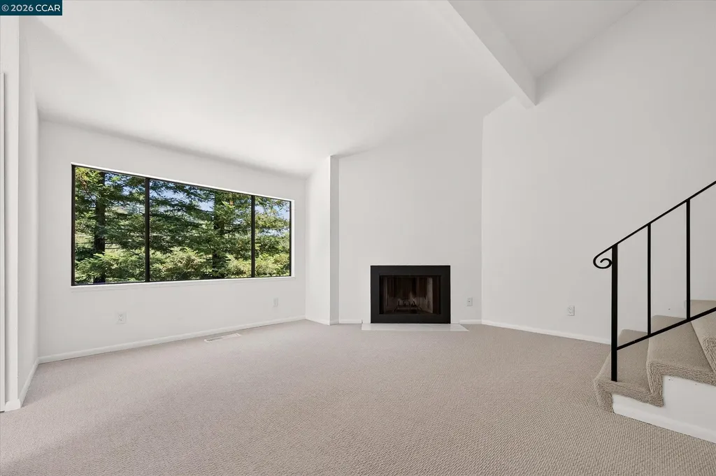 53 Sleepy Hollow Lane Orinda CA 94563