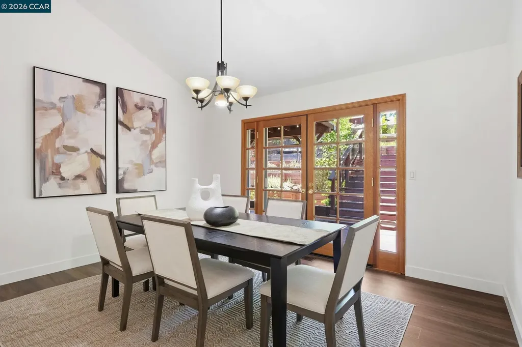 141 Donaleen Court Martinez CA 94553